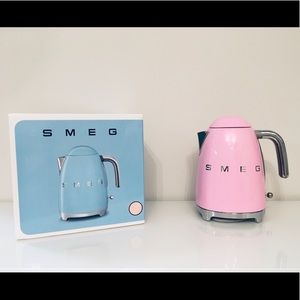 Smeg Pink Electric Kettle- 70% off!